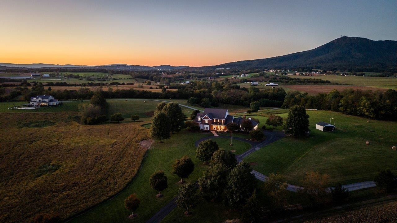 1130 THREE SPRINGS RD, Mc Gaheysville, VA 22840