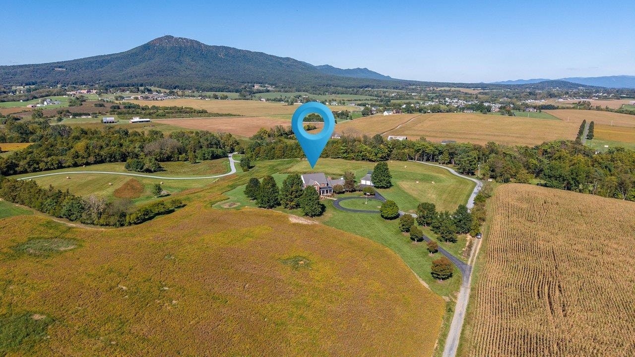1130 THREE SPRINGS RD, Mc Gaheysville, VA 22840