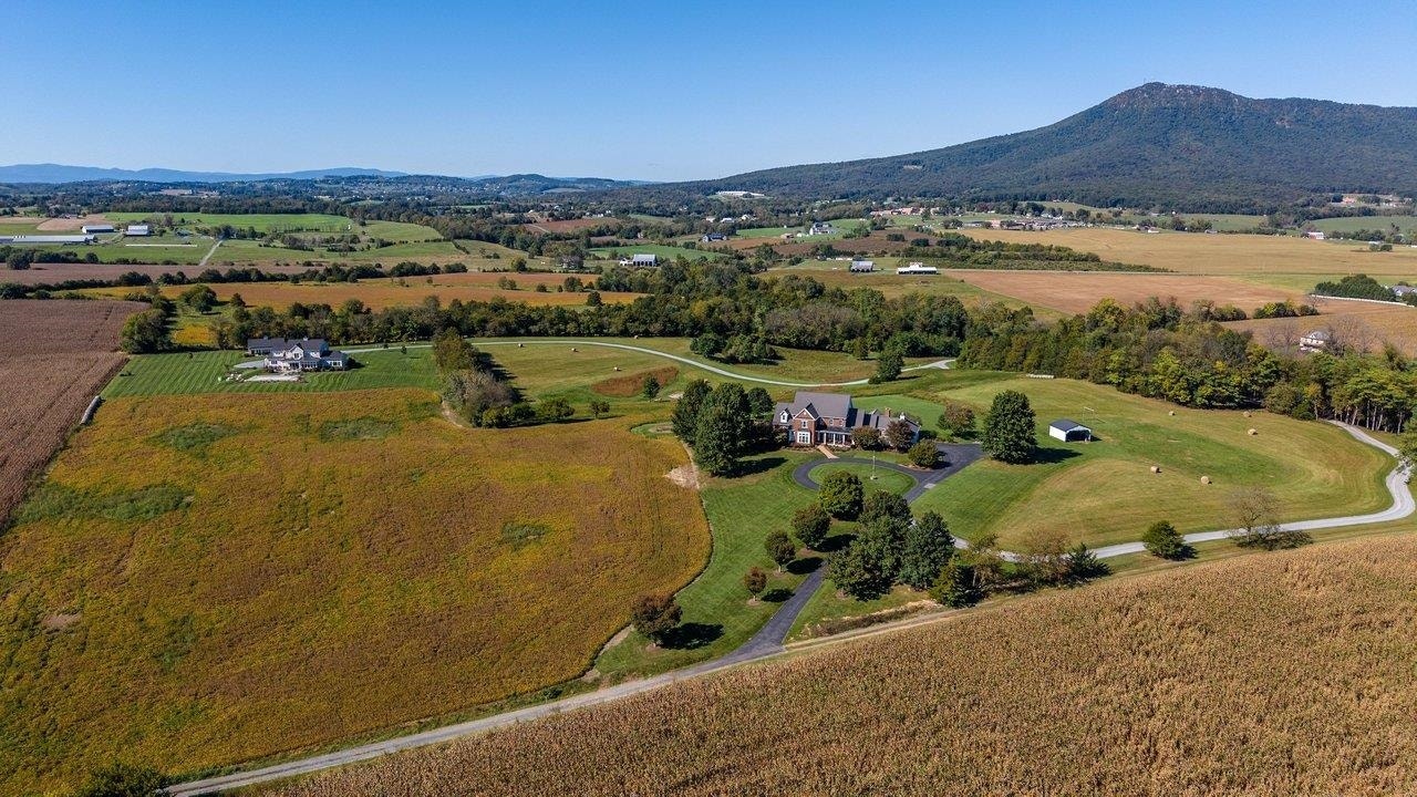 1130 THREE SPRINGS RD, Mc Gaheysville, VA 22840