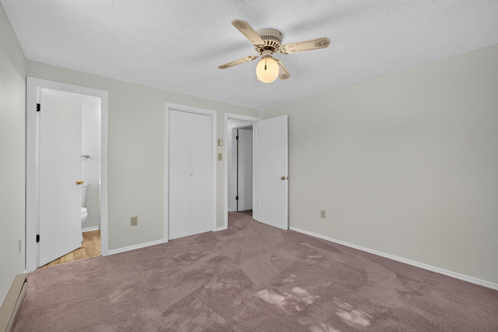 1801 GUM AVE, Grottoes, VA 24441 1801 GUM AVE, Grottoes, VA 24441