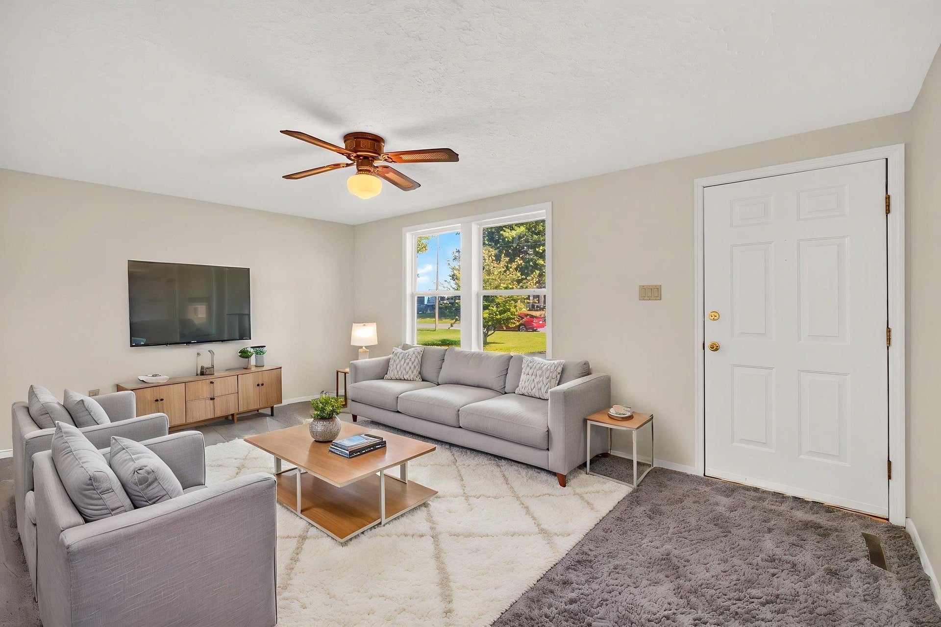1801 GUM AVE, Grottoes, VA 24441 1801 GUM AVE, Grottoes, VA 24441
