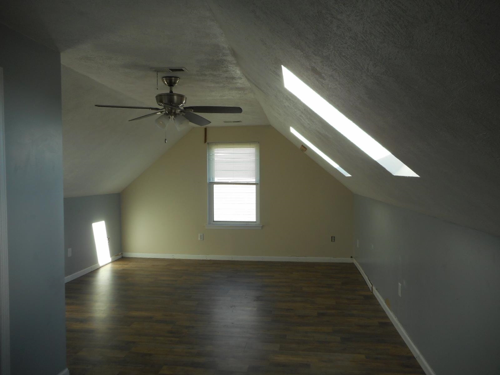 206 BRIDGEPORT DR, Bridgewater, VA 22812 206 BRIDGEPORT DR, Bridgewater, VA 22812