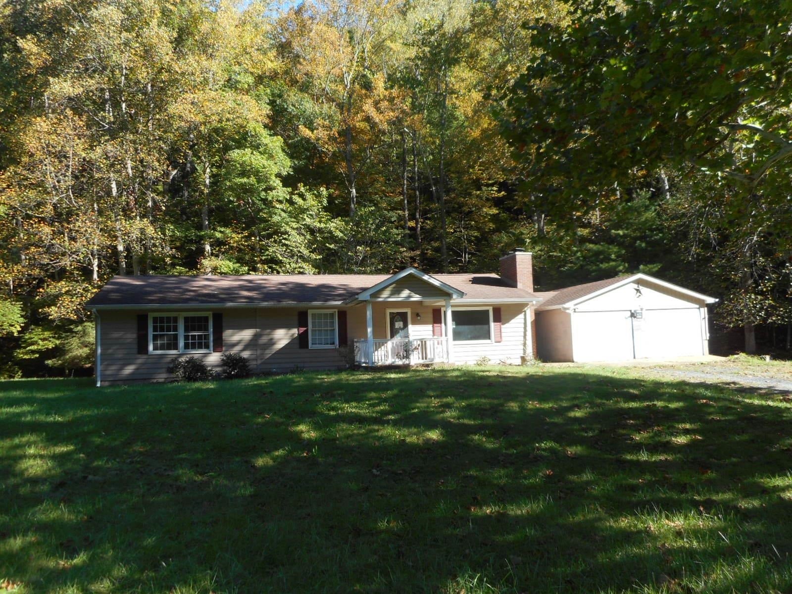 3203 PARKERSBURG PIKE, Swoope, VA 24479 3203 PARKERSBURG PIKE, Swoope, VA 24479