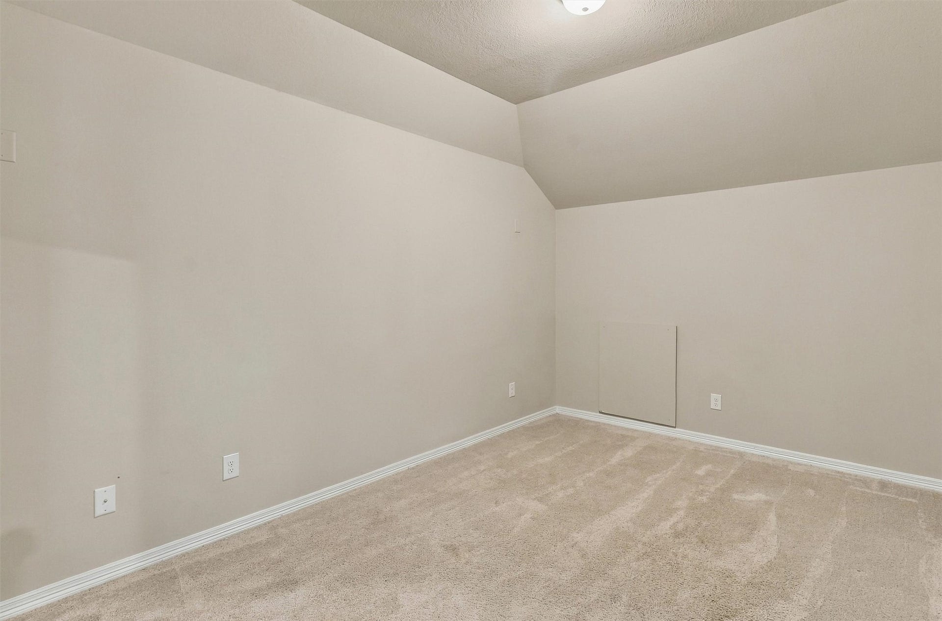 1638 Rosedale Drive, Missouri City, TX 77459 Upstairs Media
