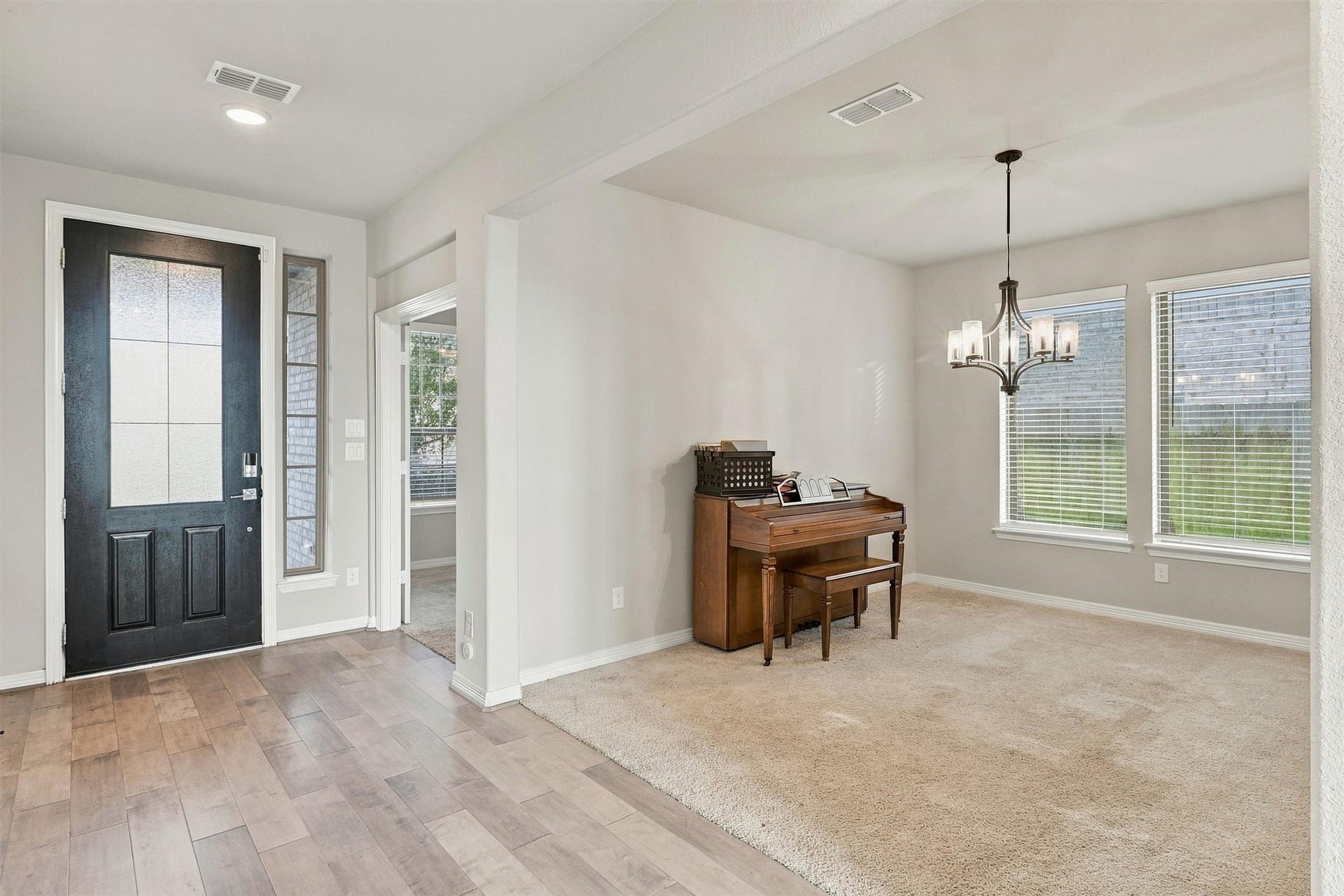 1638 Rosedale Drive, Missouri City, TX 77459 1638 Rosedale Drive, Missouri City, TX 77459