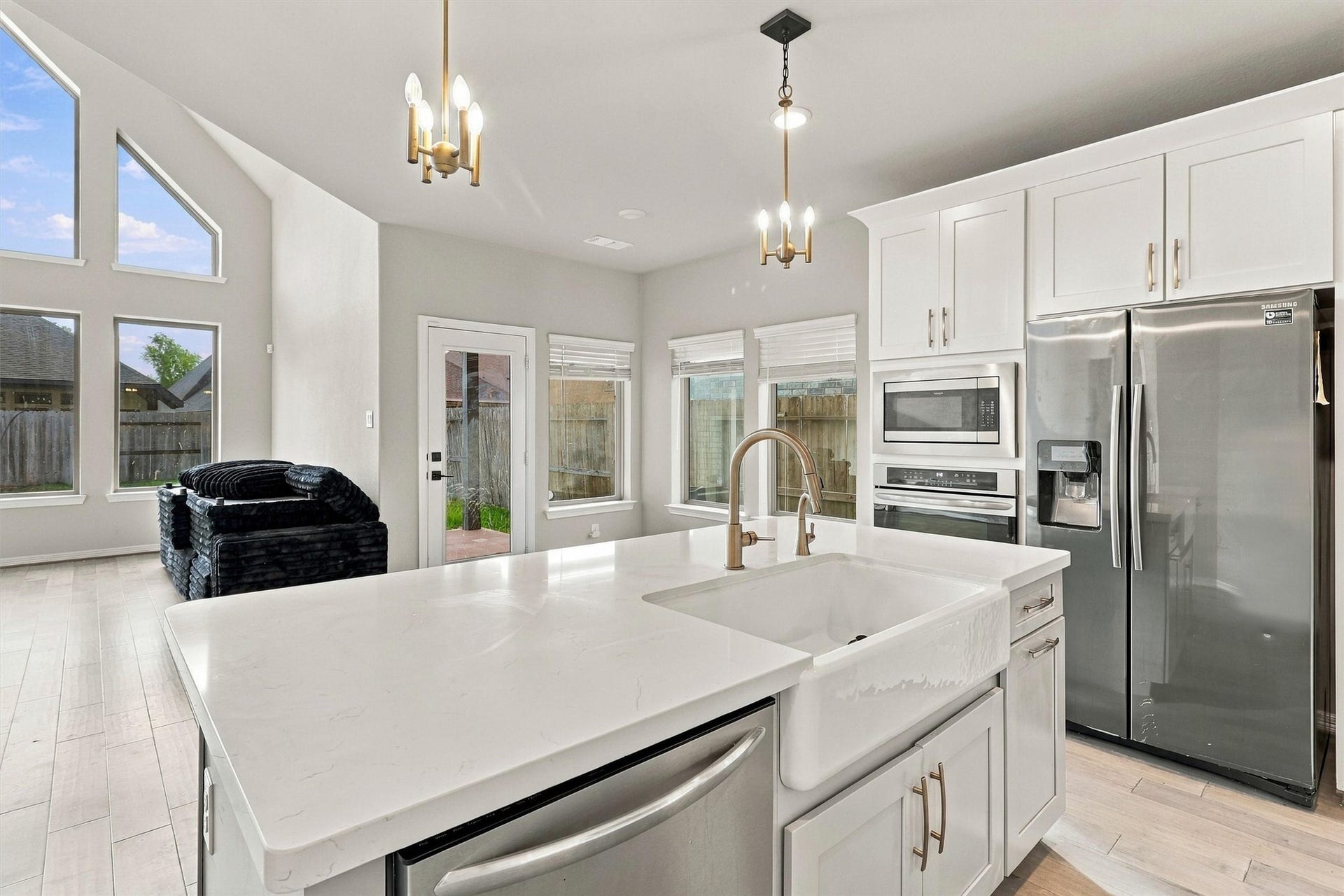 1638 Rosedale Drive, Missouri City, TX 77459 1638 Rosedale Drive, Missouri City, TX 77459