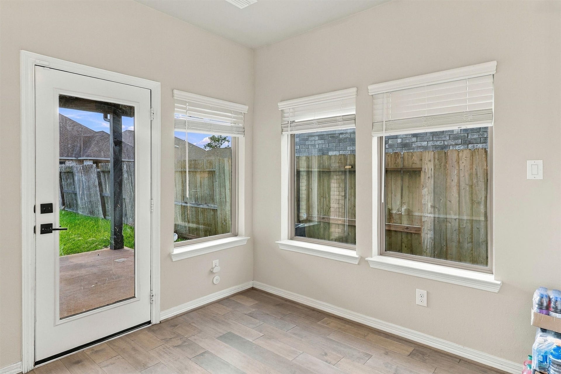 1638 Rosedale Drive, Missouri City, TX 77459 1638 Rosedale Drive, Missouri City, TX 77459