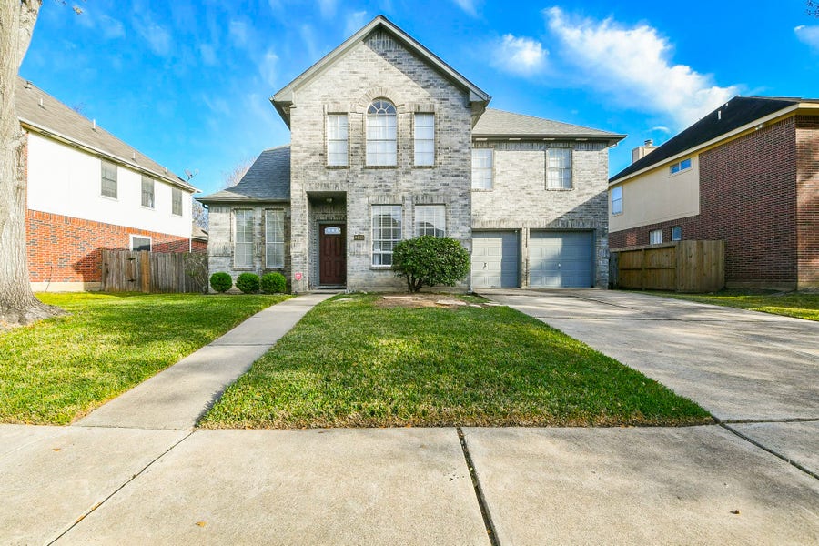 Property photo for 8623 Rose Garden Drive, Houston, TX