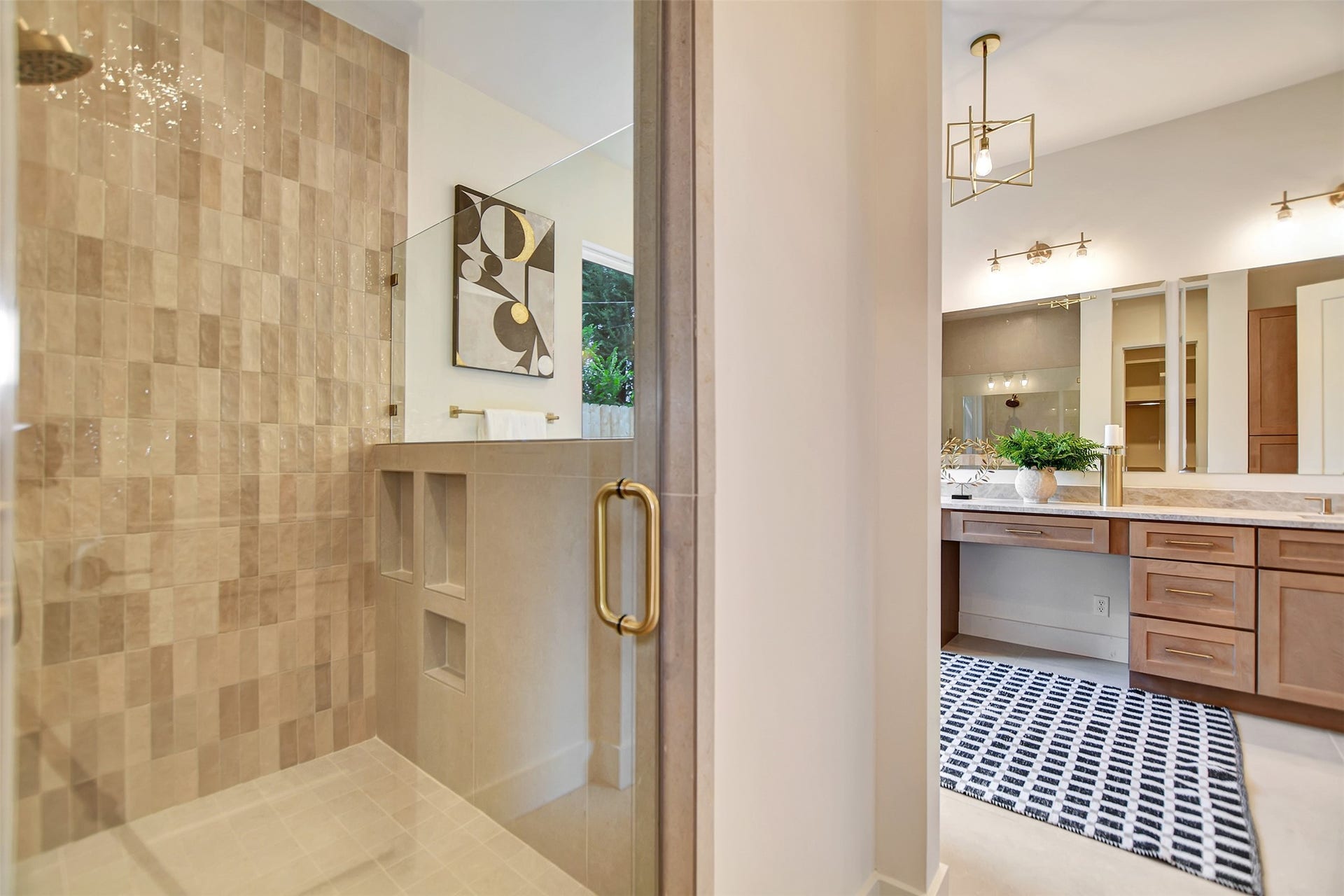 1946 Pech Road, Houston, TX 77055 1946 Pech Road, Houston, TX 77055
