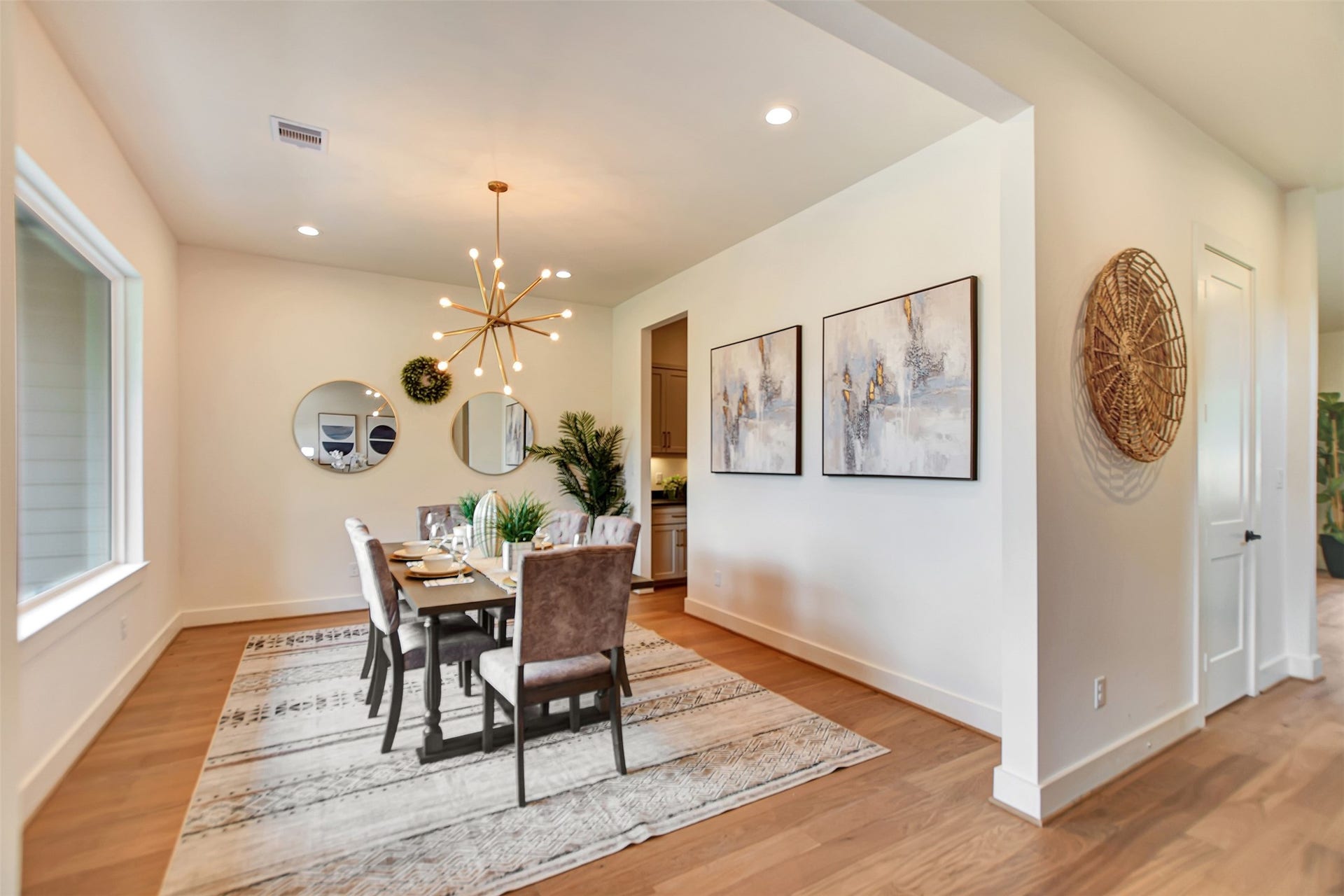 1946 Pech Road, Houston, TX 77055 1946 Pech Road, Houston, TX 77055