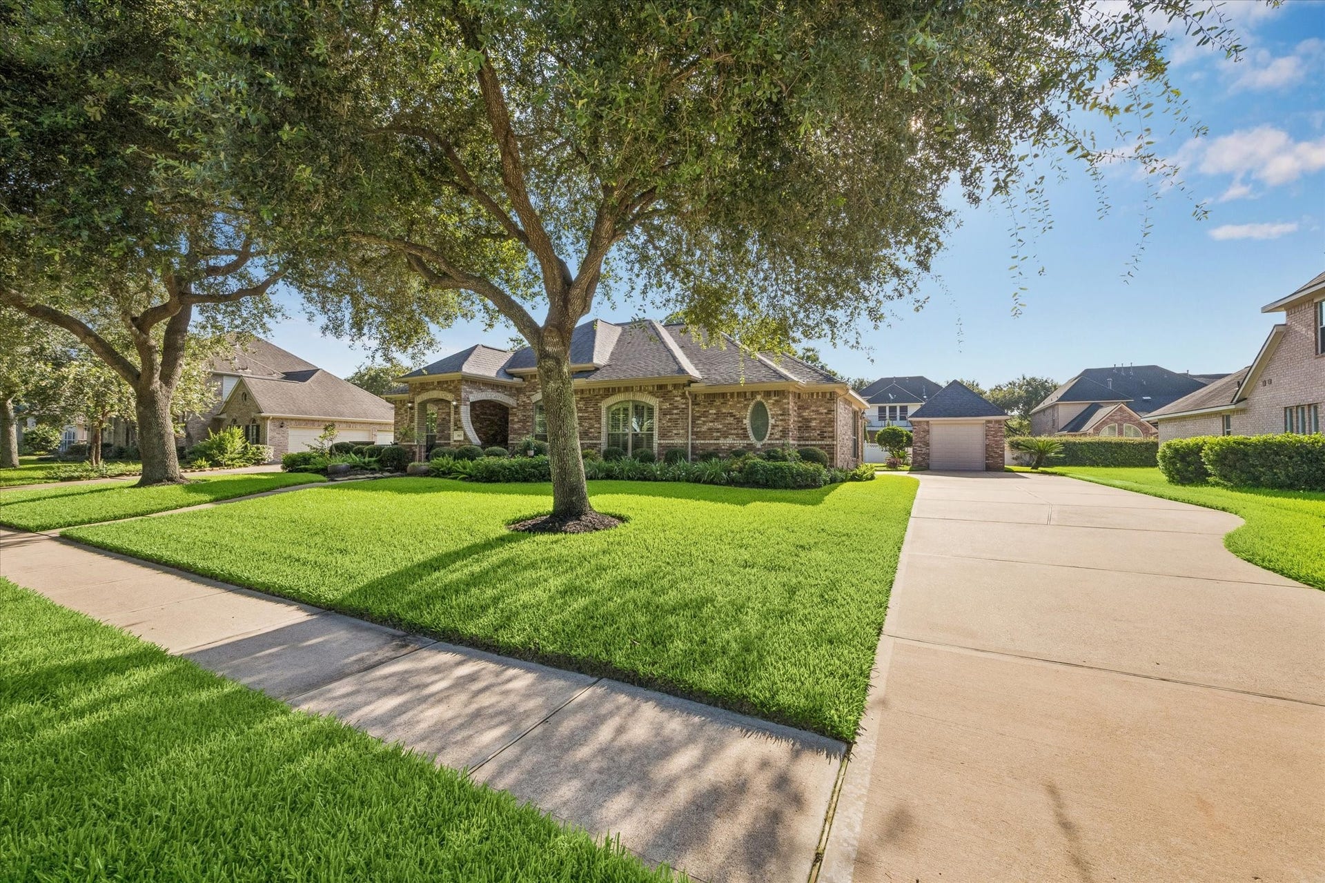 3503 Parkside Drive, Pearland, TX 77584 3503 Parkside Drive, Pearland, TX 77584