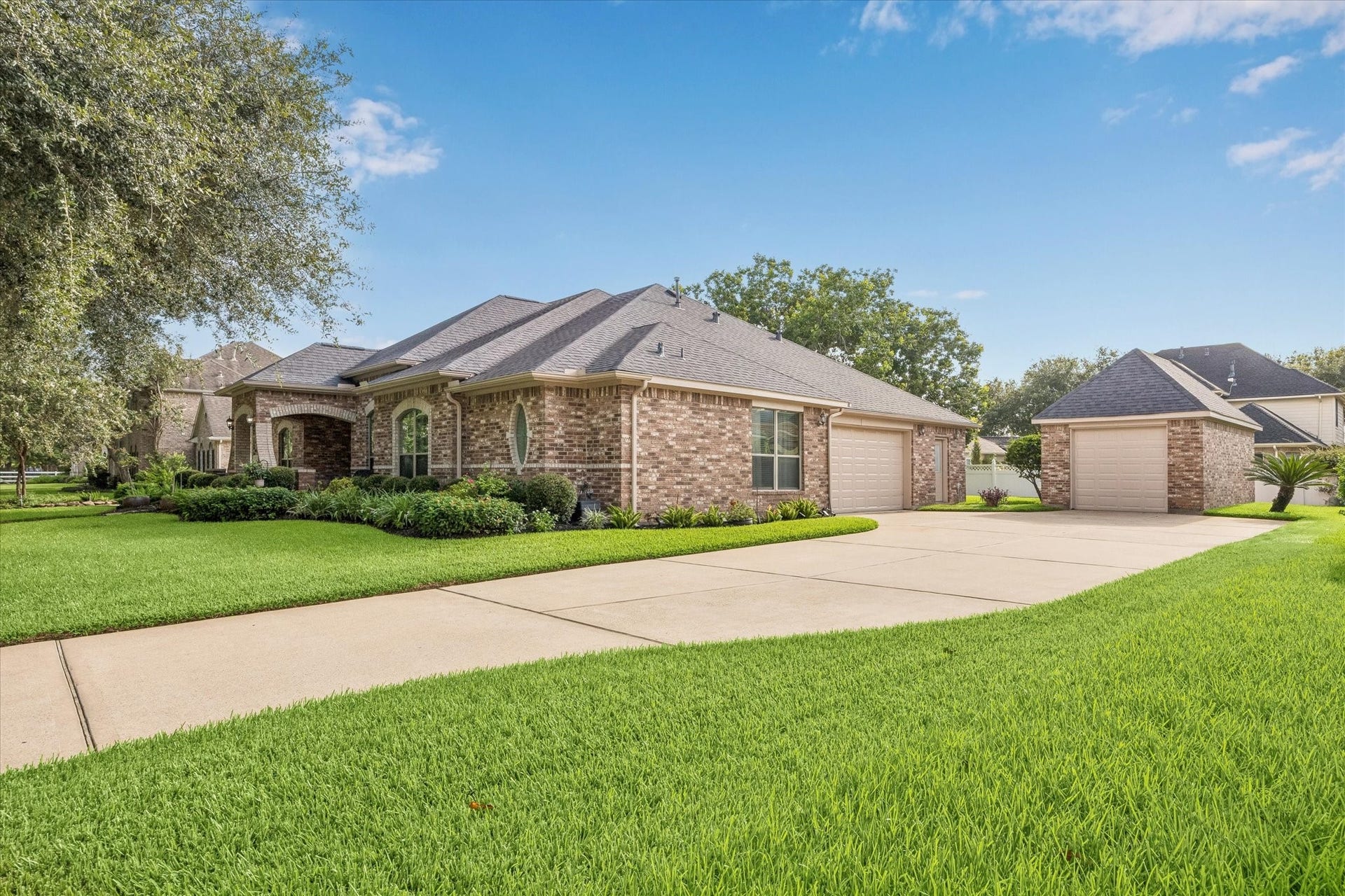 3503 Parkside Drive, Pearland, TX 77584 3503 Parkside Drive, Pearland, TX 77584