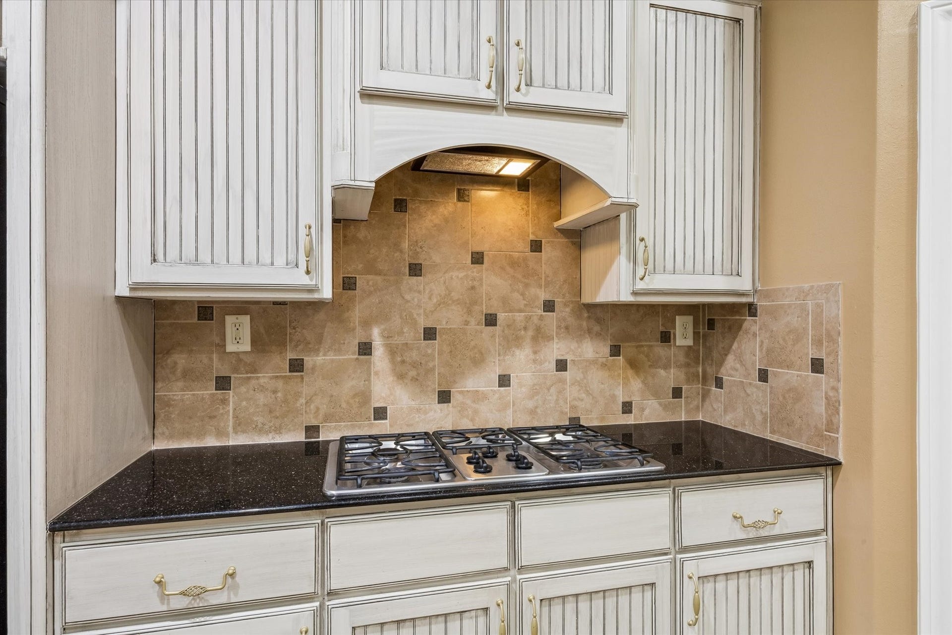3503 Parkside Drive, Pearland, TX 77584 3503 Parkside Drive, Pearland, TX 77584