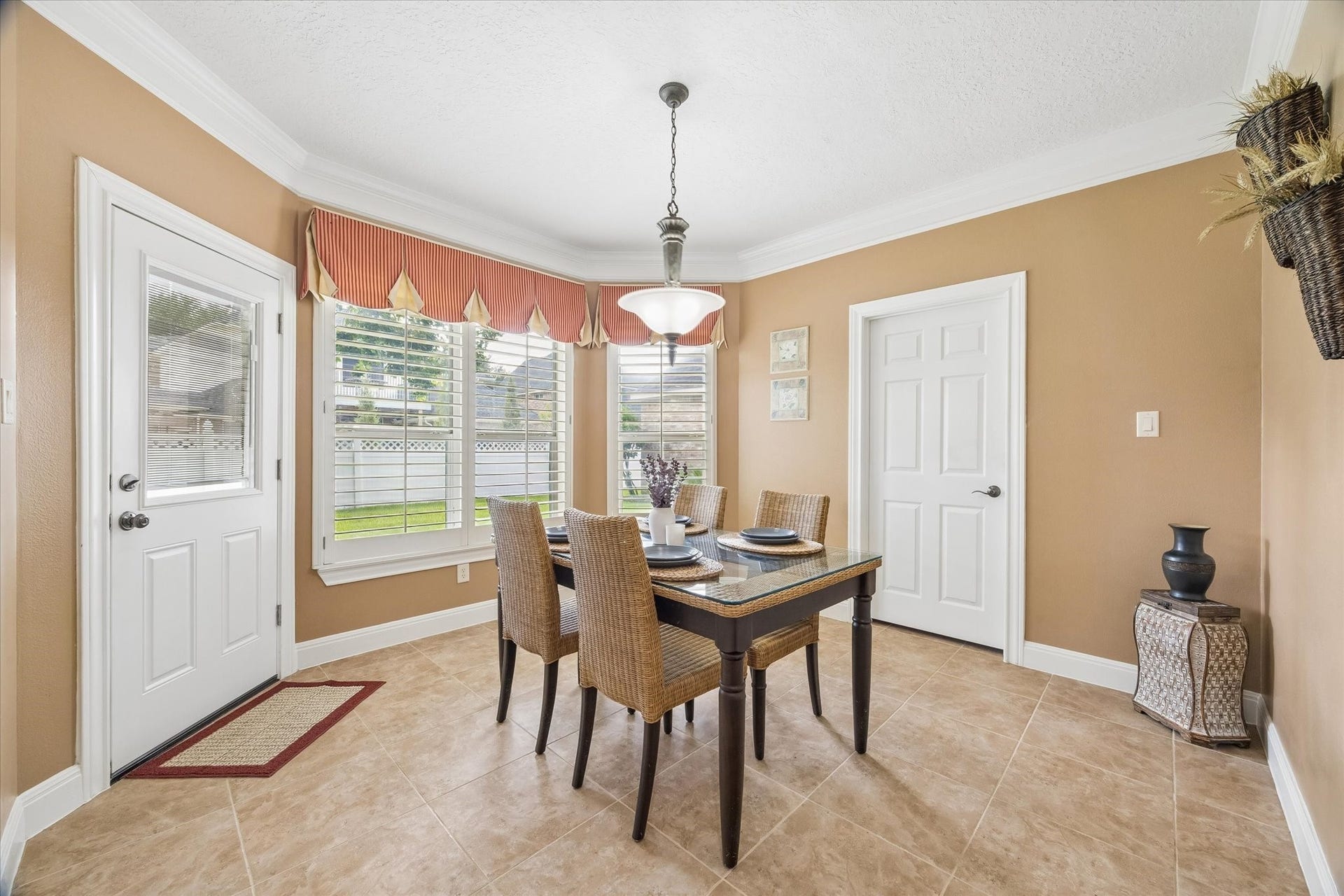 3503 Parkside Drive, Pearland, TX 77584 3503 Parkside Drive, Pearland, TX 77584