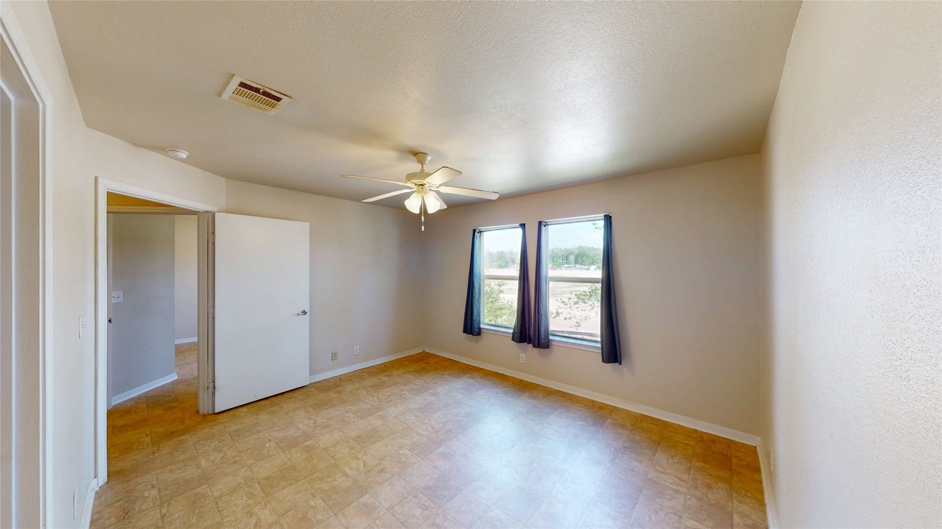 25531 Black Street, Splendora, TX 77372
