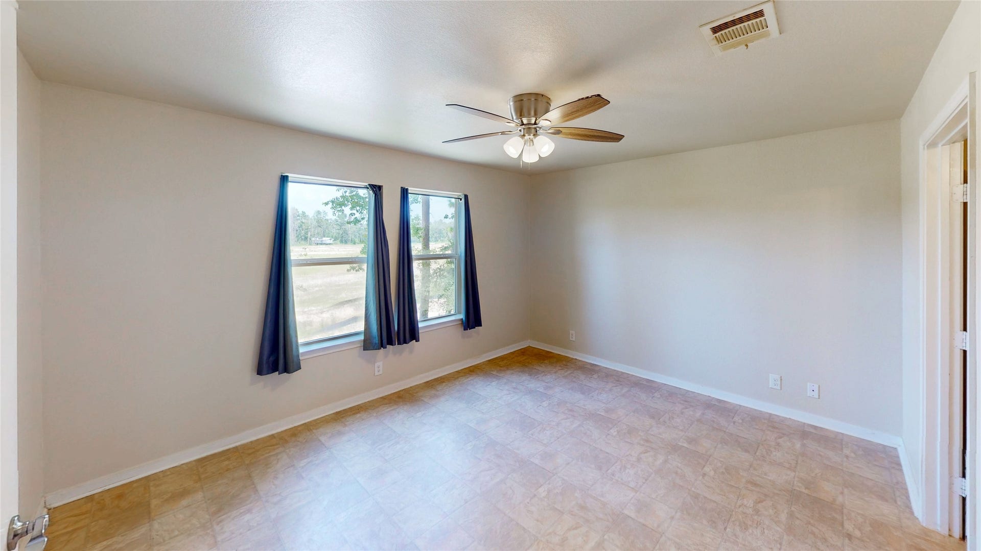 25531 Black Street, Splendora, TX 77372