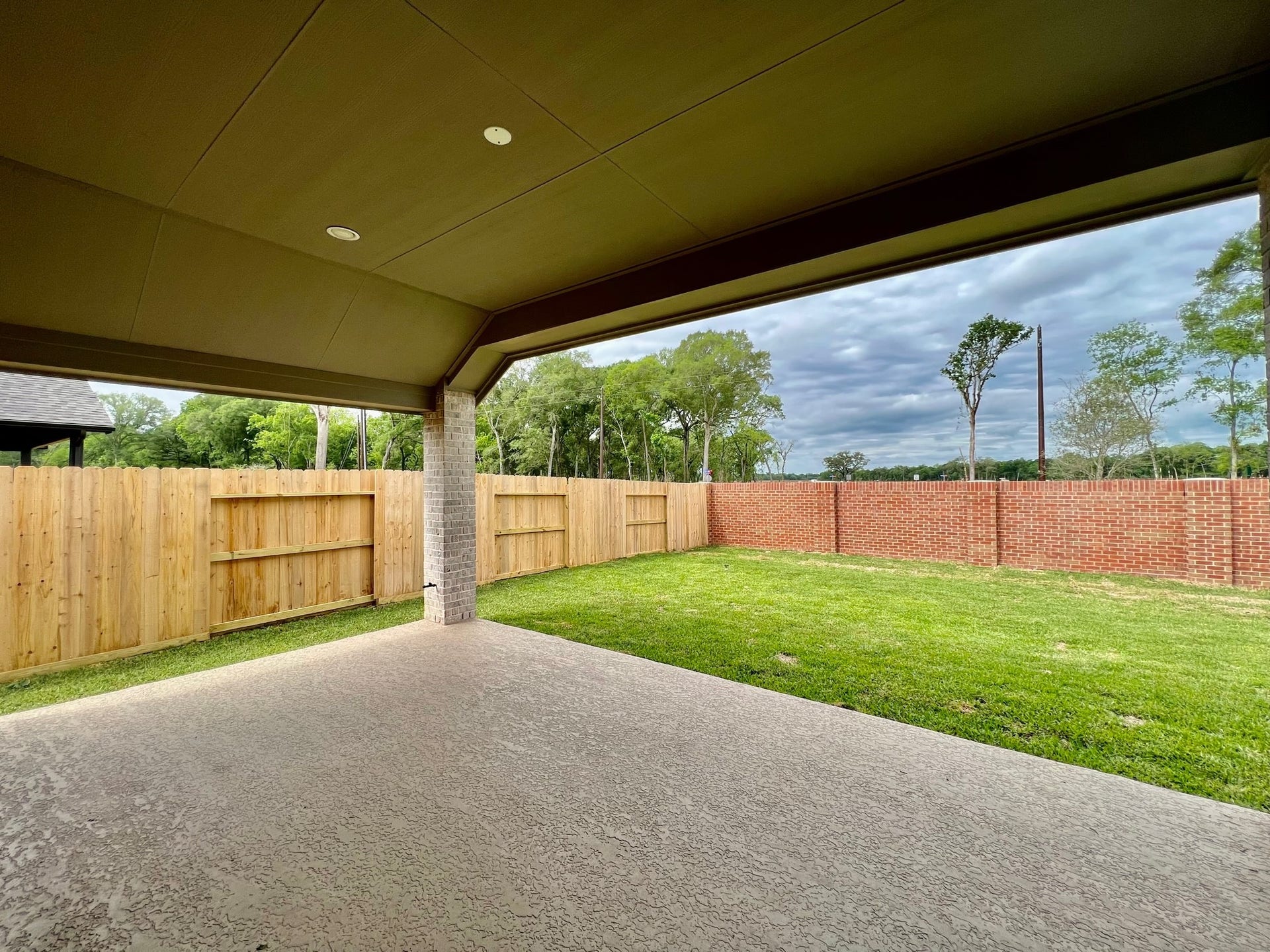 1351 Park Path Drive, Missouri City, TX 77459 1351 Park Path Drive, Missouri City, TX 77459