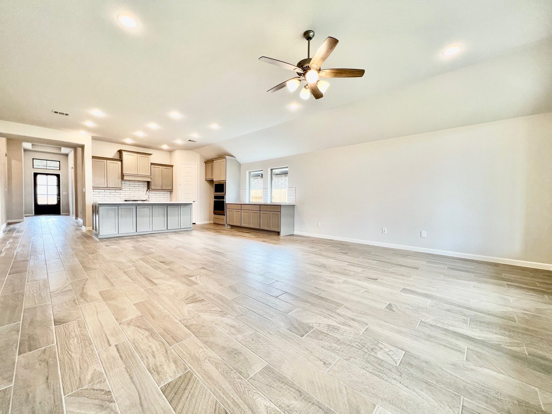 1351 Park Path Drive, Missouri City, TX 77459 1351 Park Path Drive, Missouri City, TX 77459