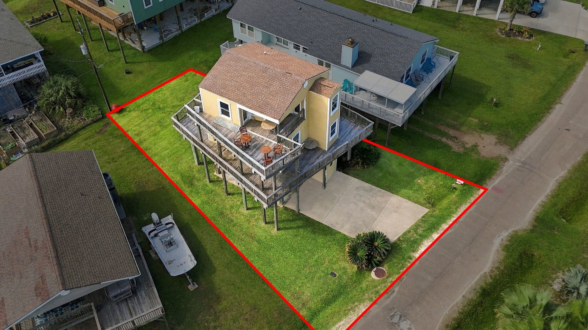 4214 Vista Road, Galveston, TX 77554