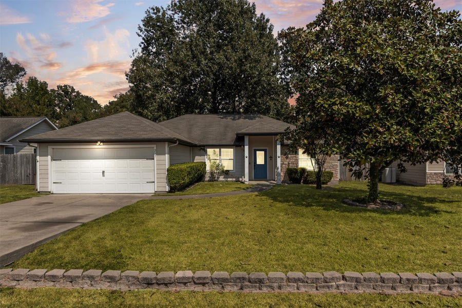 Property photo for 217 Kellyn Court, Conroe, TX