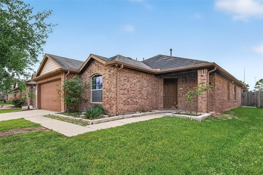 Property photo for 17711 Rose Summit Lane, Richmond, TX