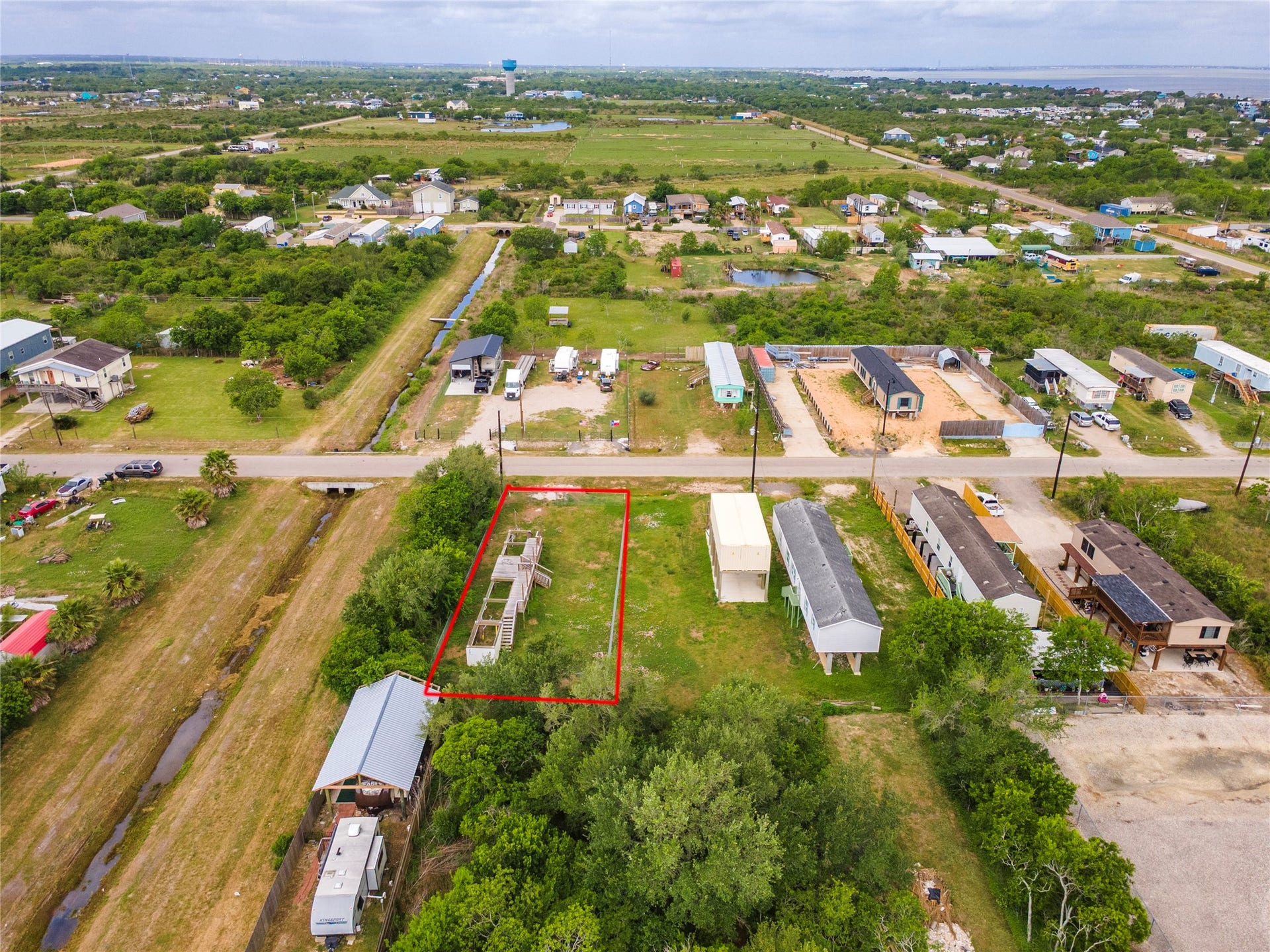 441-443 16th Street, San Leon, TX 77539 441-443 16th Street, San Leon, TX 77539