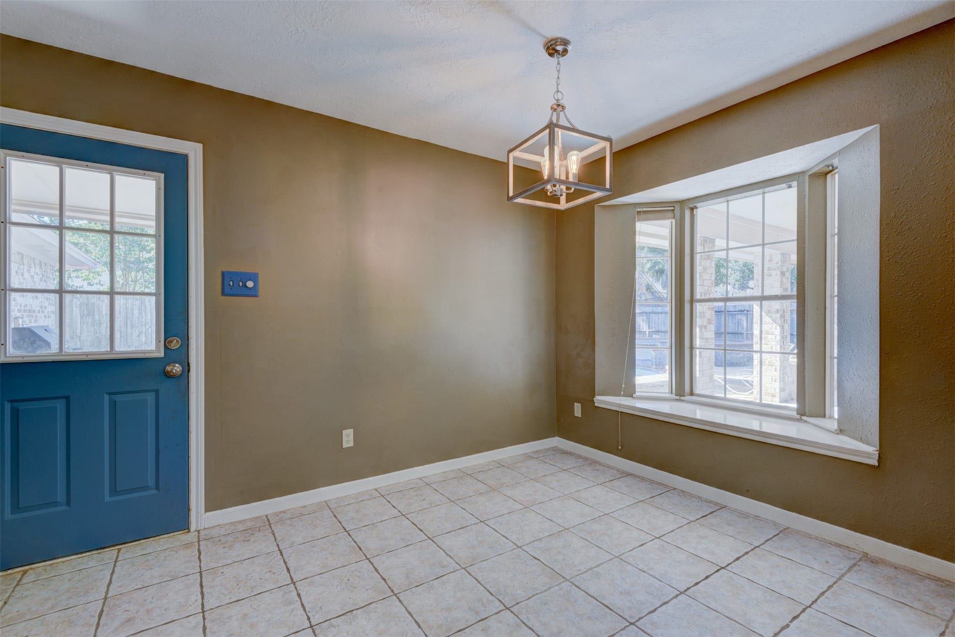 6502 Inverness Way, Pasadena, TX 77505