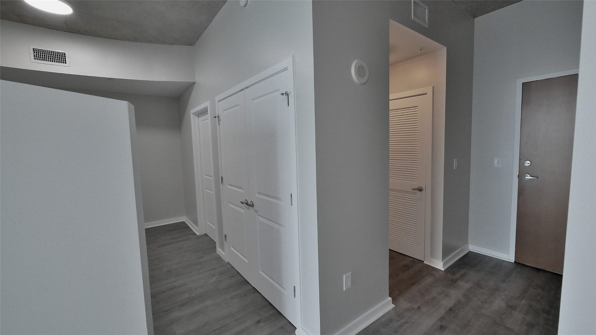 5925 ALMEDA RD, #12113, Houston, TX 77004 Another view from the entry door to the whole space
