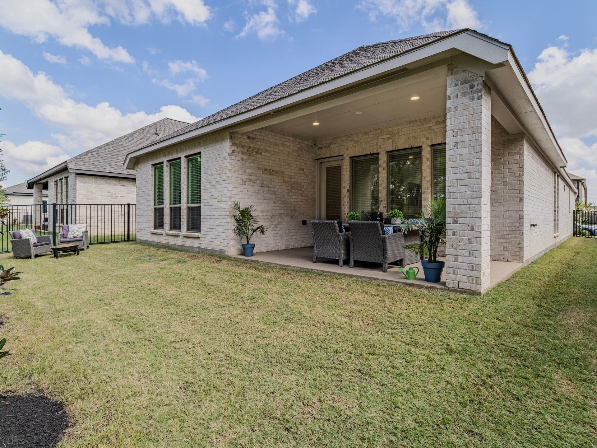 11115 Pale Tipped Way, Cypress, TX 77433 11115 Pale Tipped Way, Cypress, TX 77433