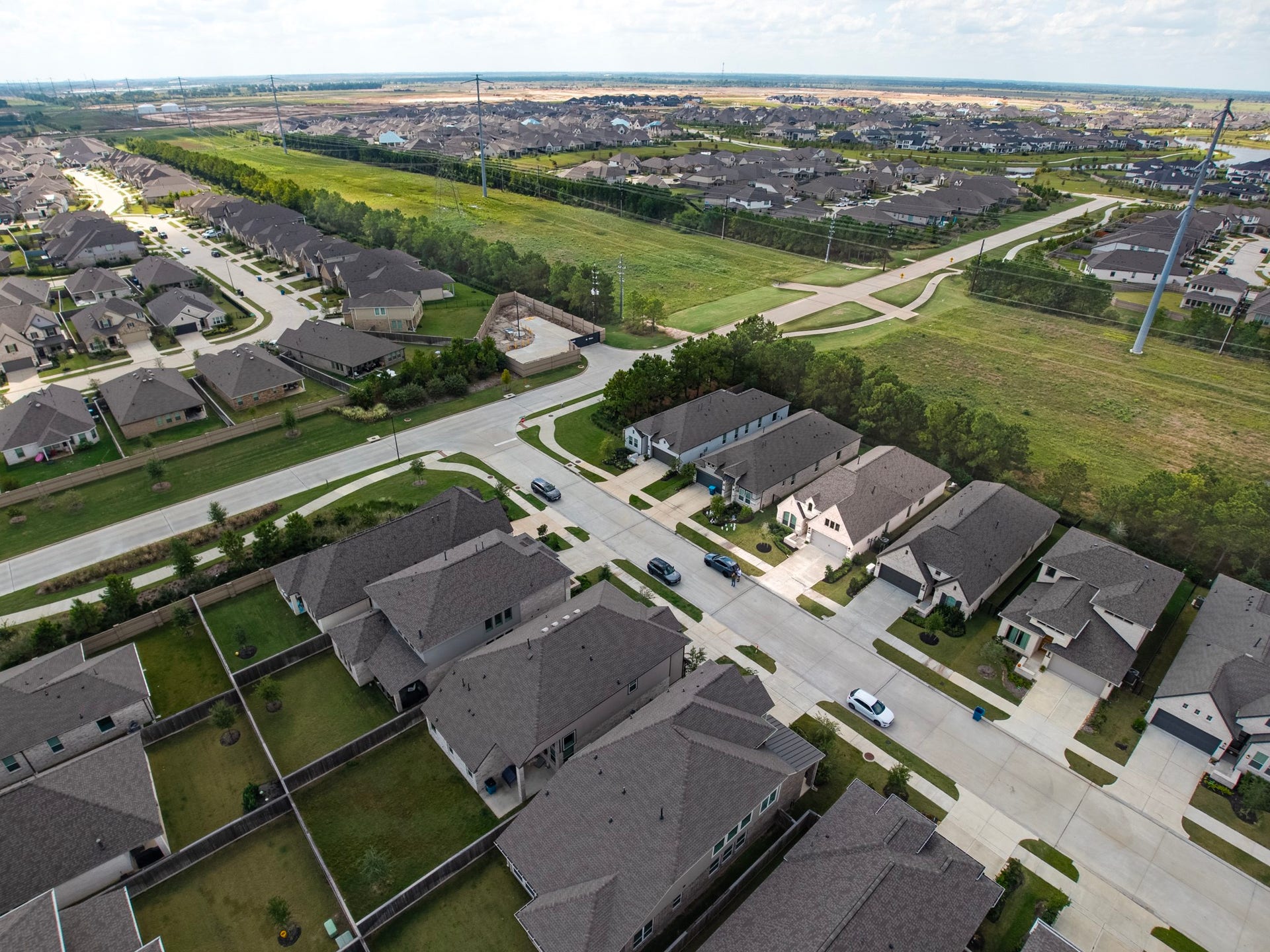 11115 Pale Tipped Way, Cypress, TX 77433 11115 Pale Tipped Way, Cypress, TX 77433