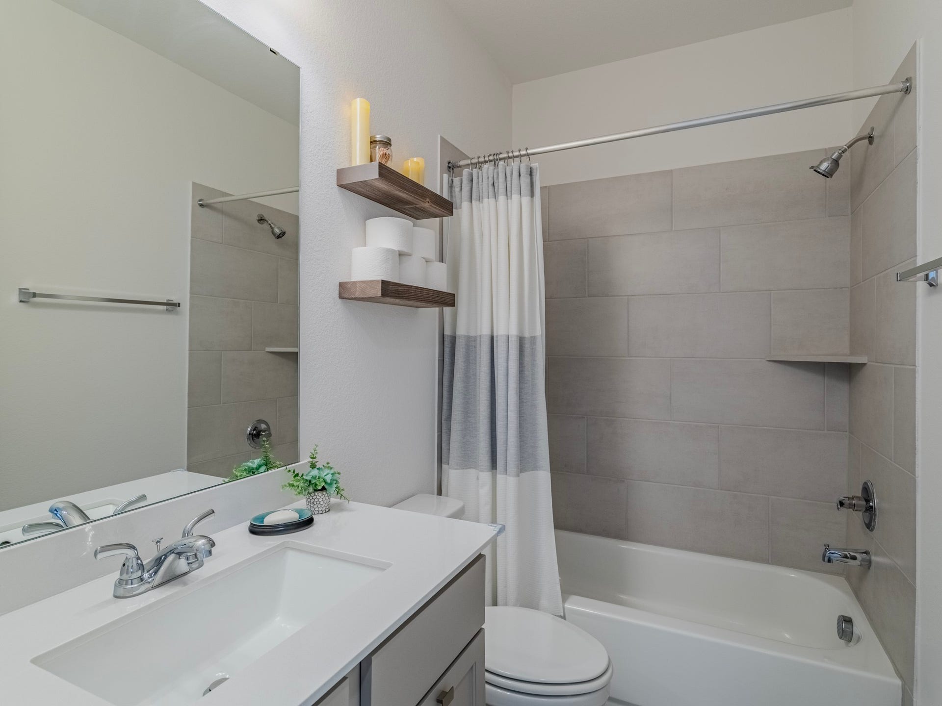 11115 Pale Tipped Way, Cypress, TX 77433 11115 Pale Tipped Way, Cypress, TX 77433