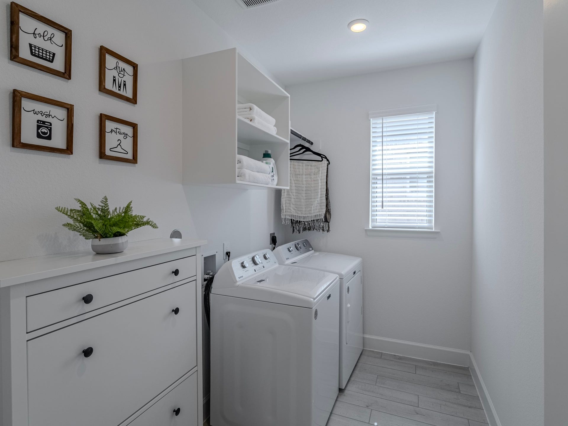 11115 Pale Tipped Way, Cypress, TX 77433 11115 Pale Tipped Way, Cypress, TX 77433
