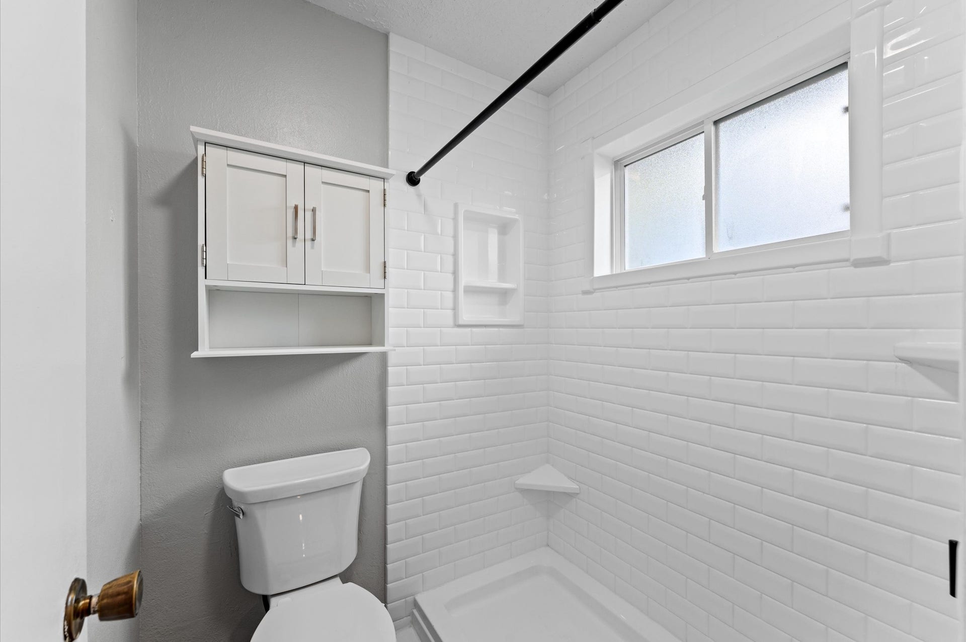 11227 Verlaine Drive, Houston, TX 77065 Here is a better view of the primary bath that features a step in shower with built in ledges and a privacy window.