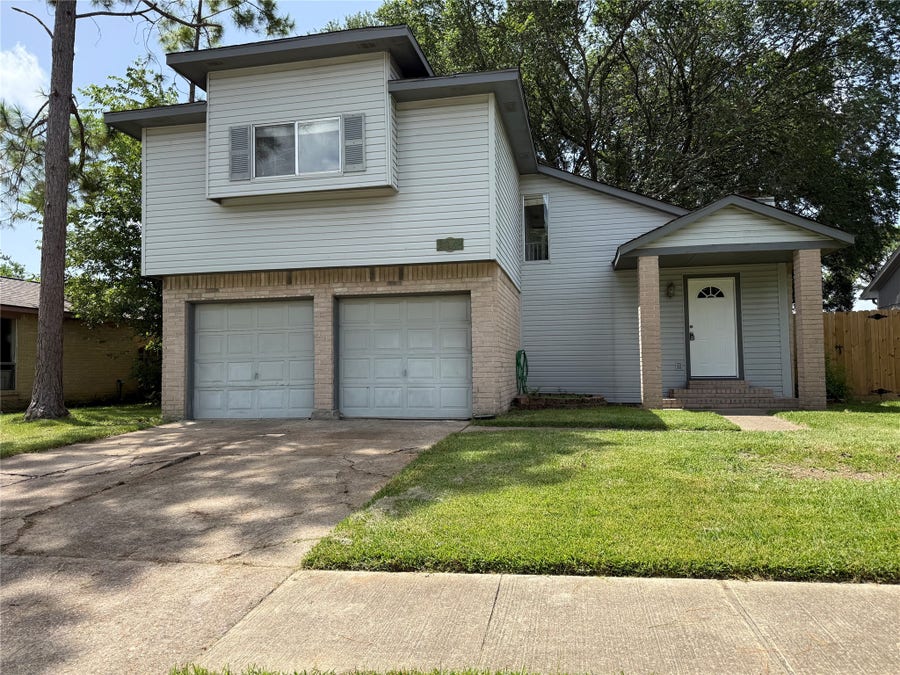 Property photo for 3022 Sherborne Street, Pearland, TX