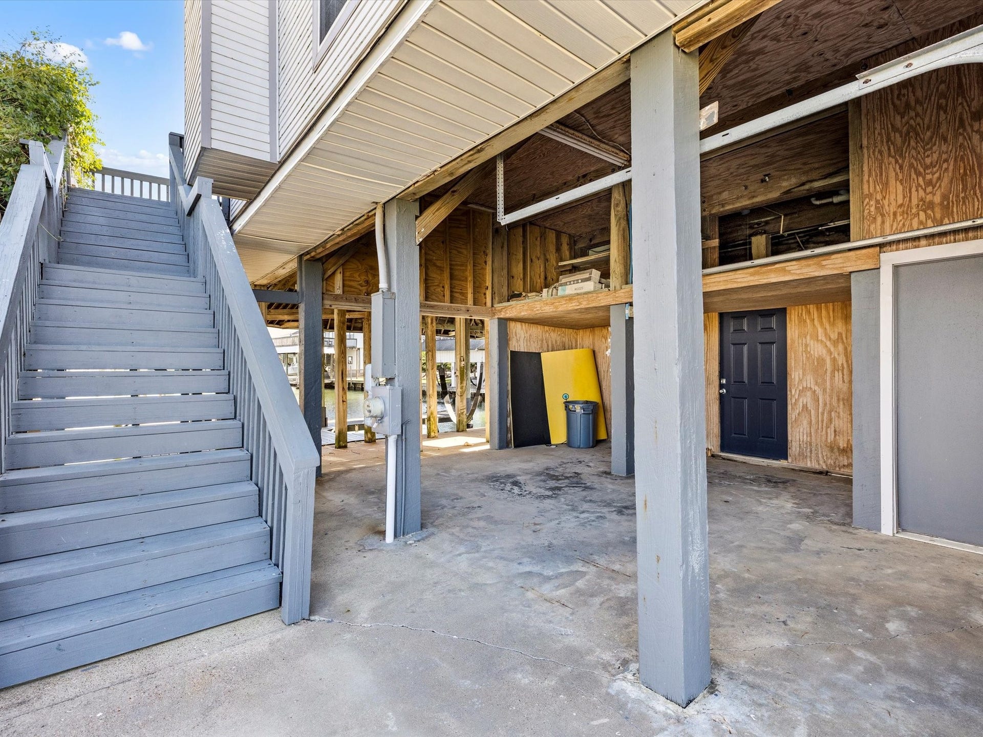 334 Paradise Drive, Tiki Island, TX 77554 334 Paradise Drive, Tiki Island, TX 77554