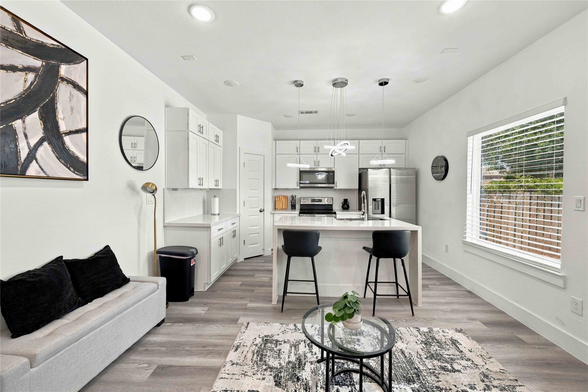 Bright, bold, and beautifully upgraded, this open-concept kitchen is serving serious style with sleep finishes, stainless steel appliances, and an island made for entertaining.