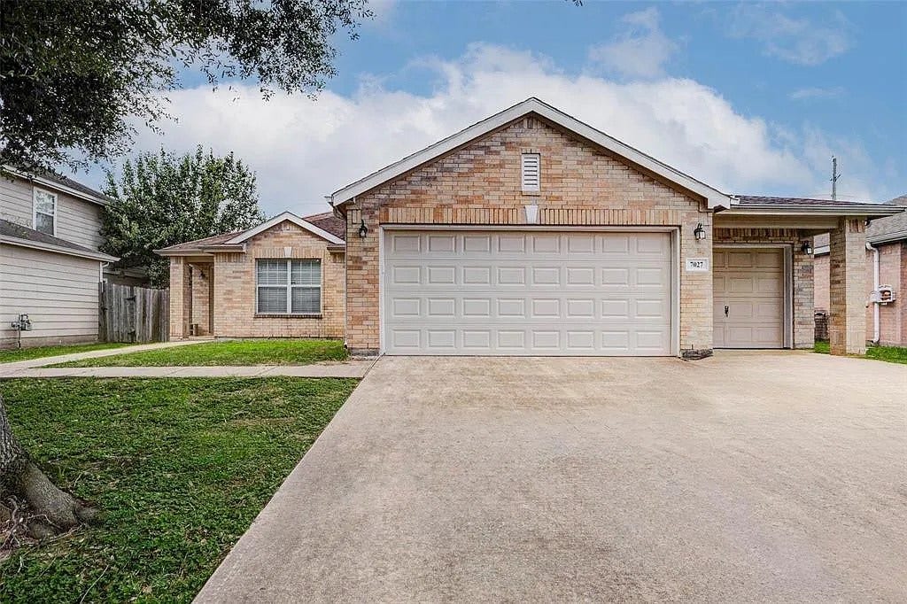 7027 Parkford Meadow Drive, Cypress, TX 77433 7027 Parkford Meadow Drive, Cypress, TX 77433