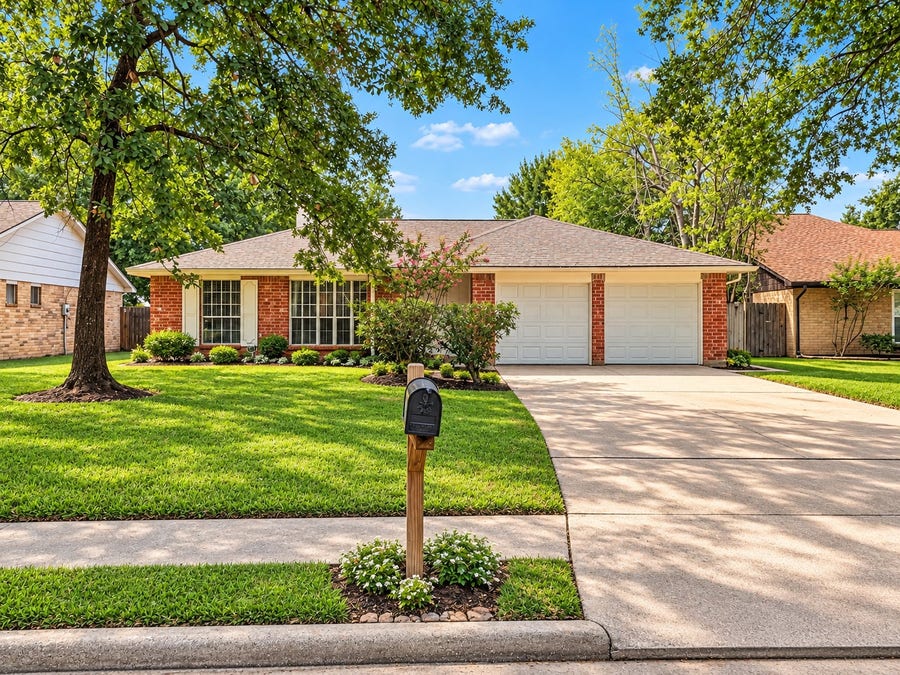 Property photo for 17323 Camberwell Green Lane, Houston, TX