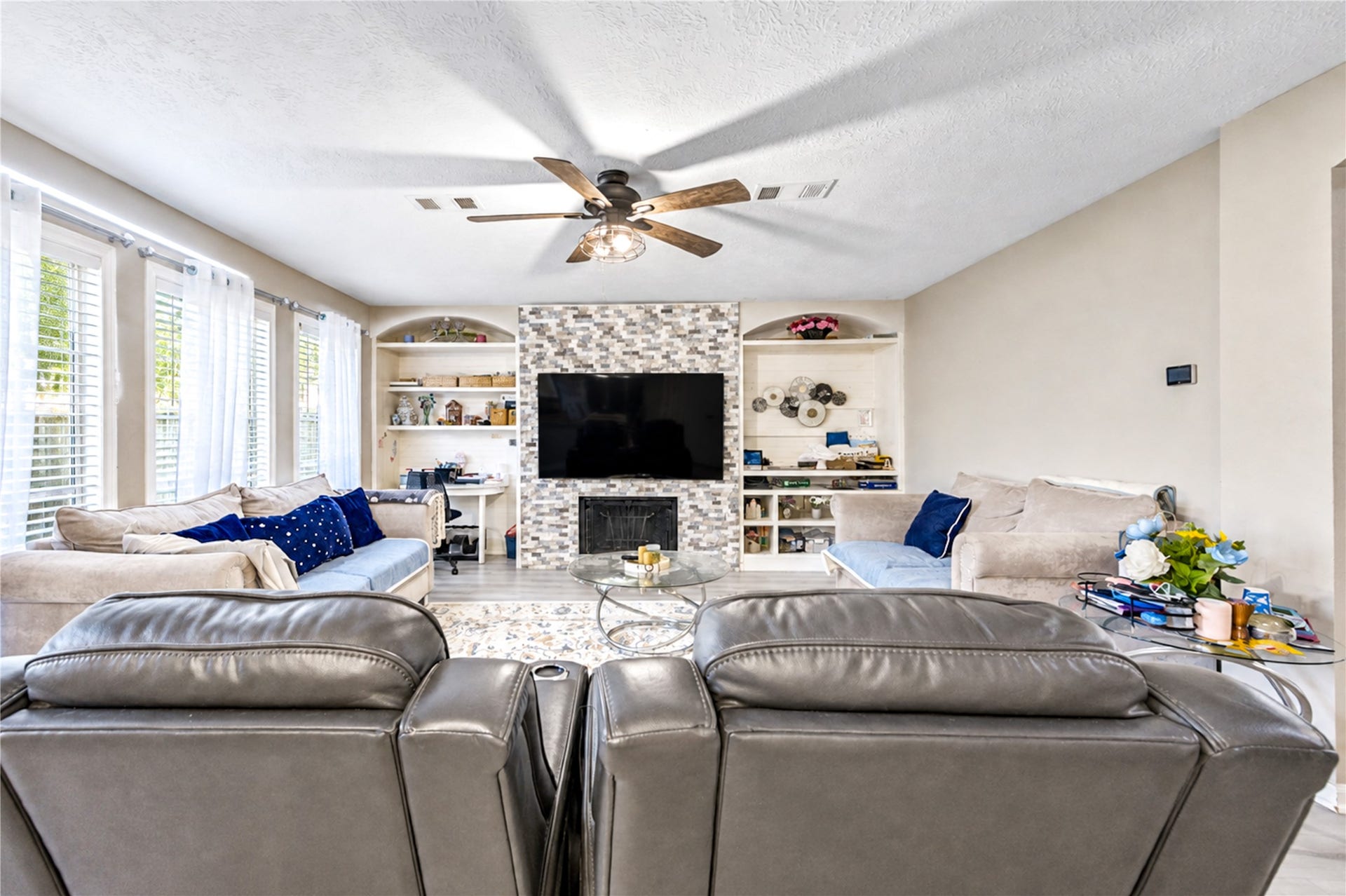 16831 Basewood Court, Sugar Land, TX 77498 16831 Basewood Court, Sugar Land, TX 77498