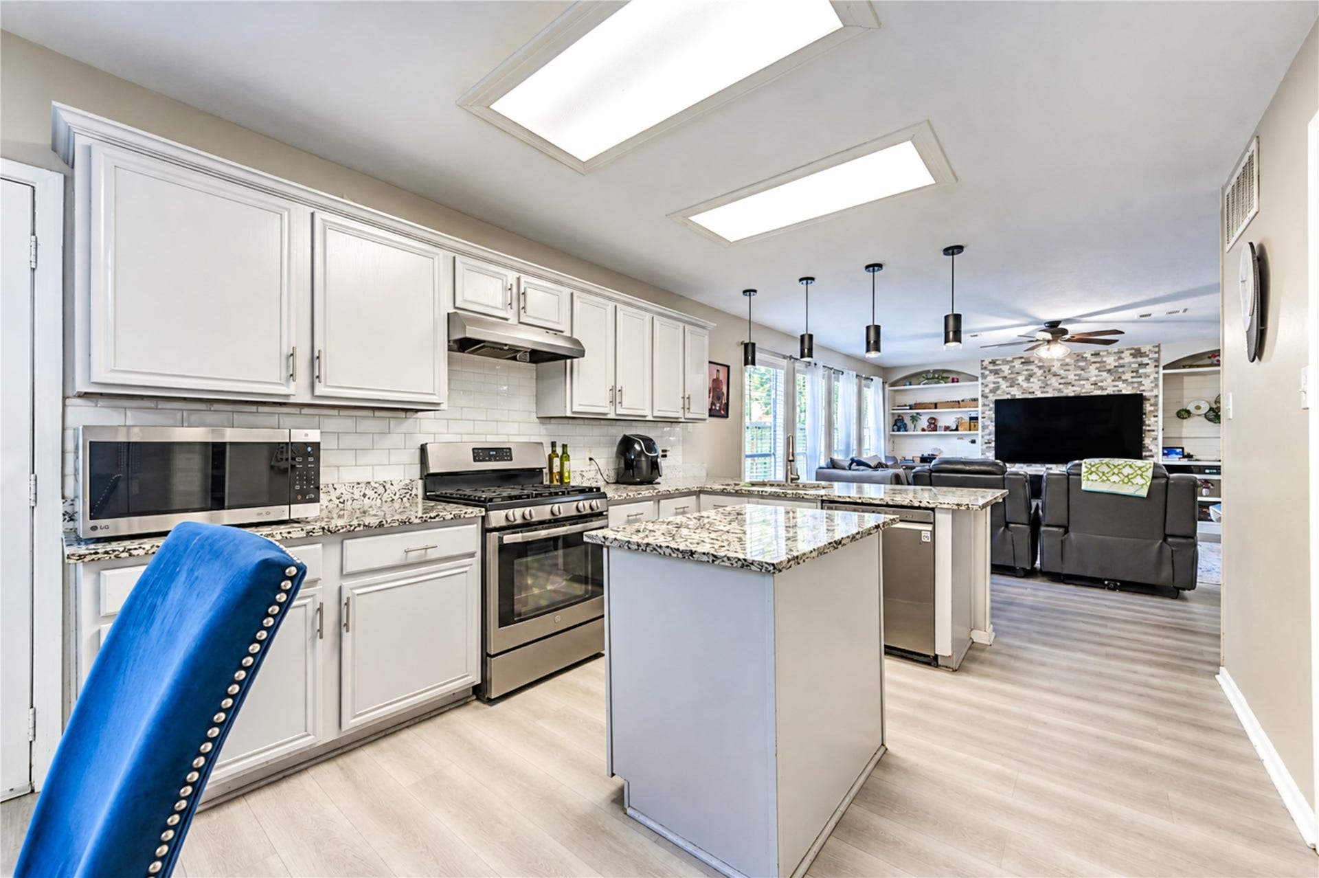 16831 Basewood Court, Sugar Land, TX 77498 16831 Basewood Court, Sugar Land, TX 77498