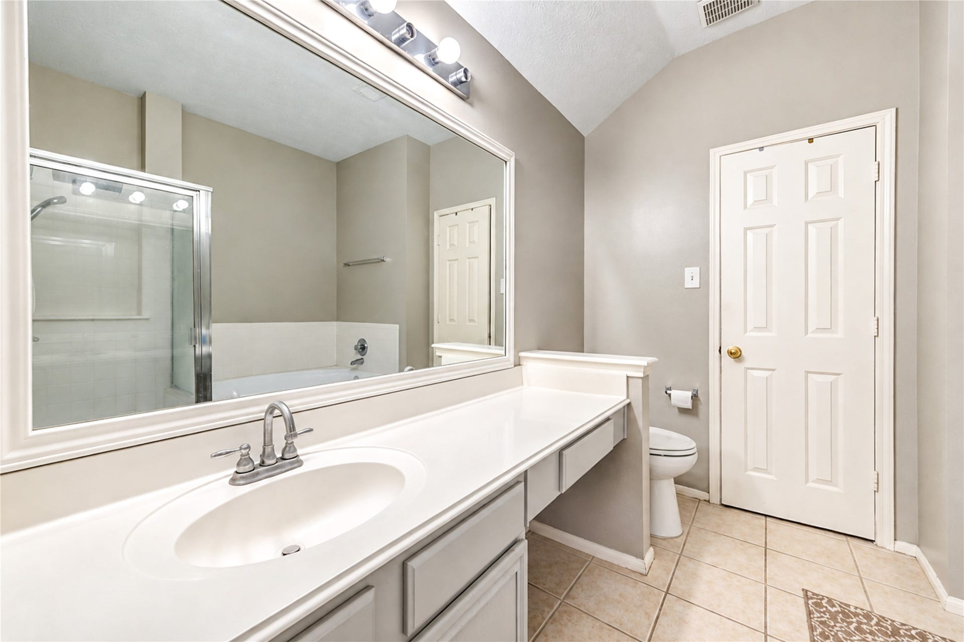 16831 Basewood Court, Sugar Land, TX 77498 16831 Basewood Court, Sugar Land, TX 77498