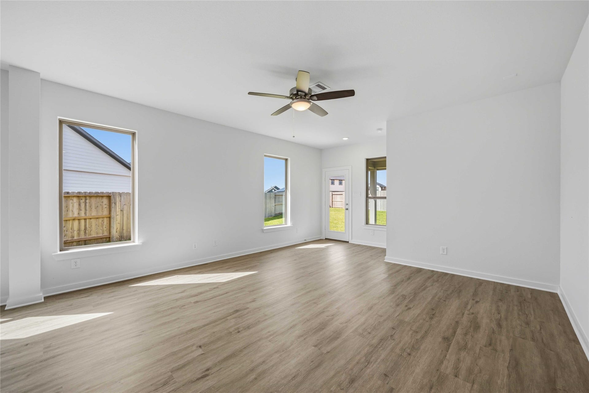 340 Palero Path, Brookshire, TX 77423 340 Palero Path, Brookshire, TX 77423