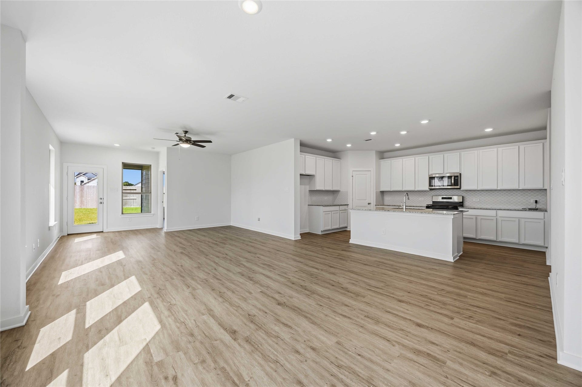 340 Palero Path, Brookshire, TX 77423 340 Palero Path, Brookshire, TX 77423