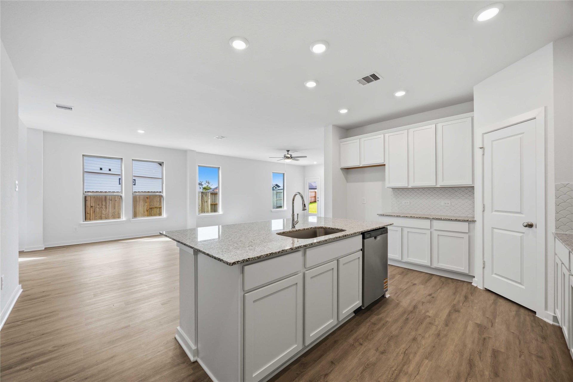 340 Palero Path, Brookshire, TX 77423 340 Palero Path, Brookshire, TX 77423