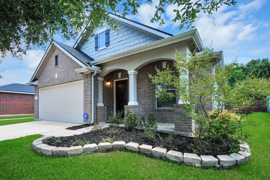 Property photo for 15922 Arapaho Bend Lane, Cypress, TX
