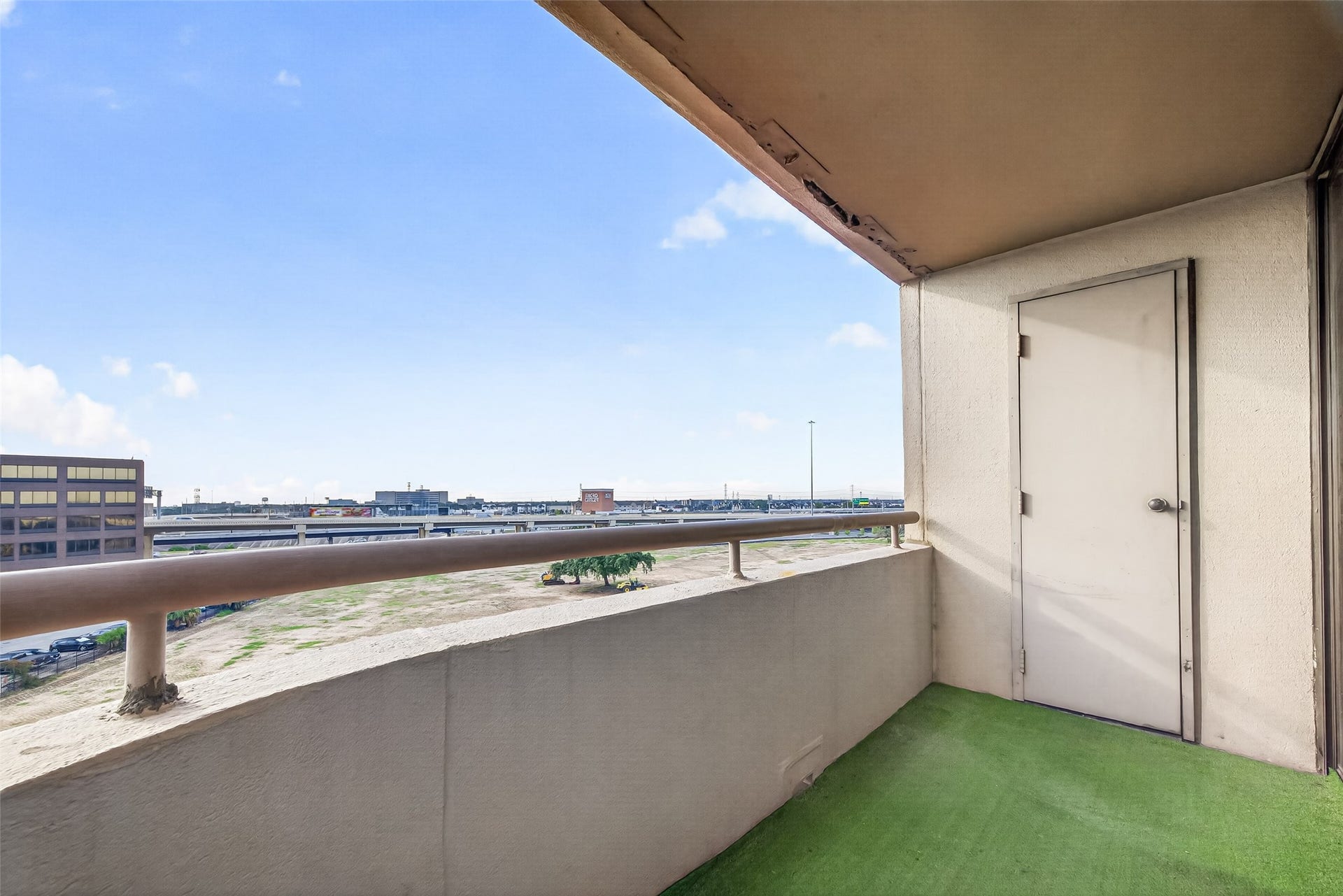 3525 Sage Road, #704, Houston, TX 77056 3525 Sage Road, #704, Houston, TX 77056