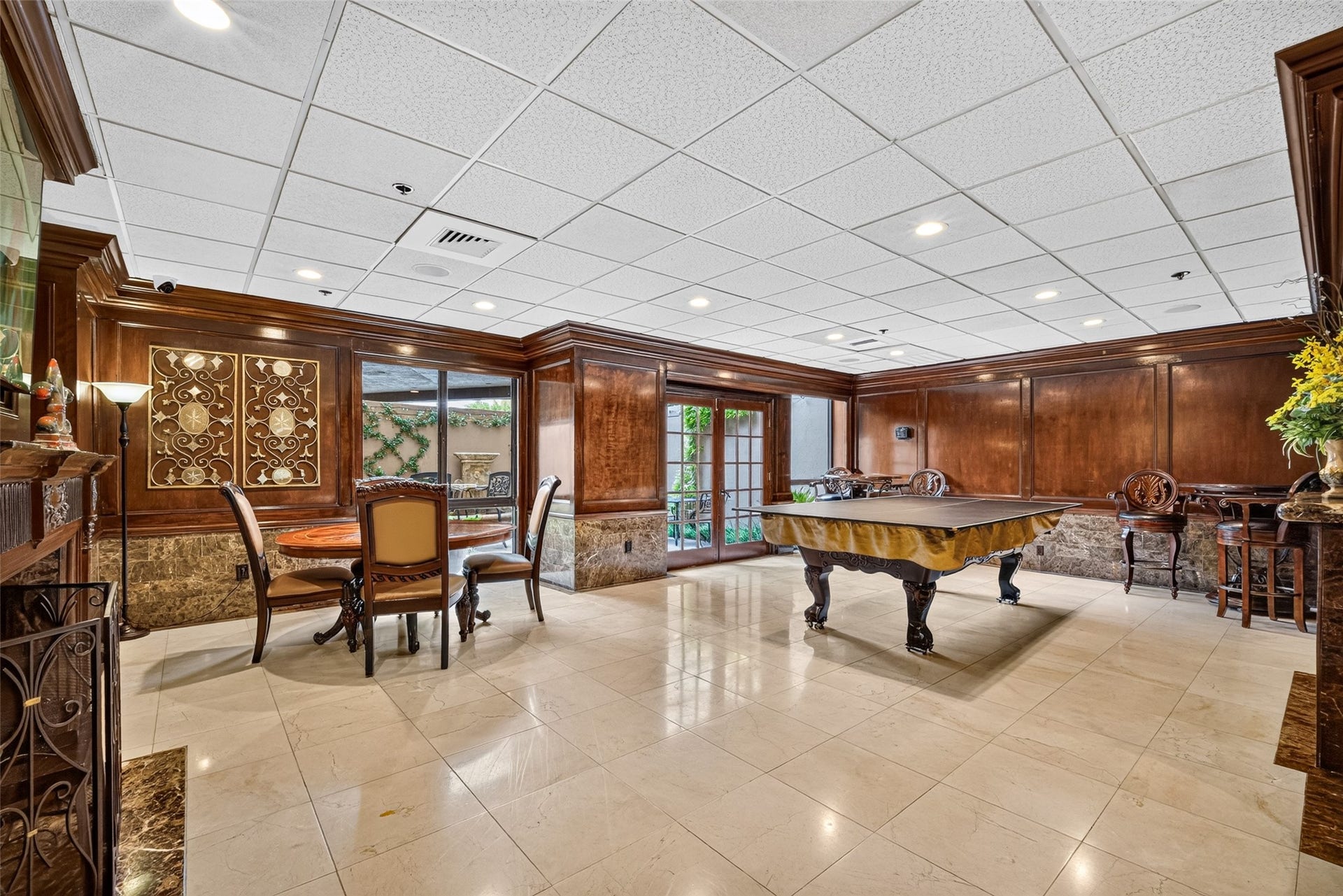 3525 Sage Road, #704, Houston, TX 77056 Party room located on the 1st floor