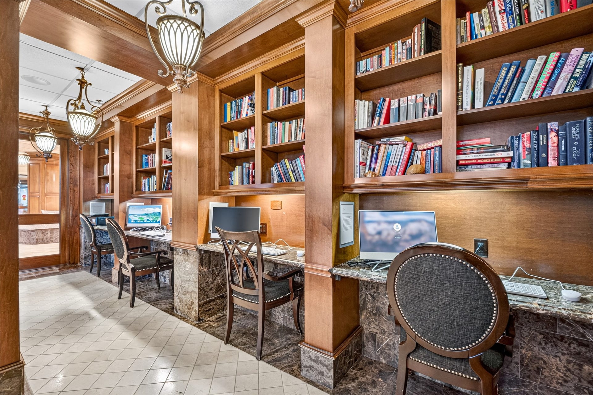 3525 Sage Road, #704, Houston, TX 77056 3525 Sage Road, #704, Houston, TX 77056