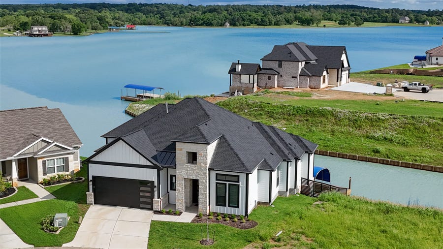 Property photo for 10693 S Lake Mist Lane, Willis, TX