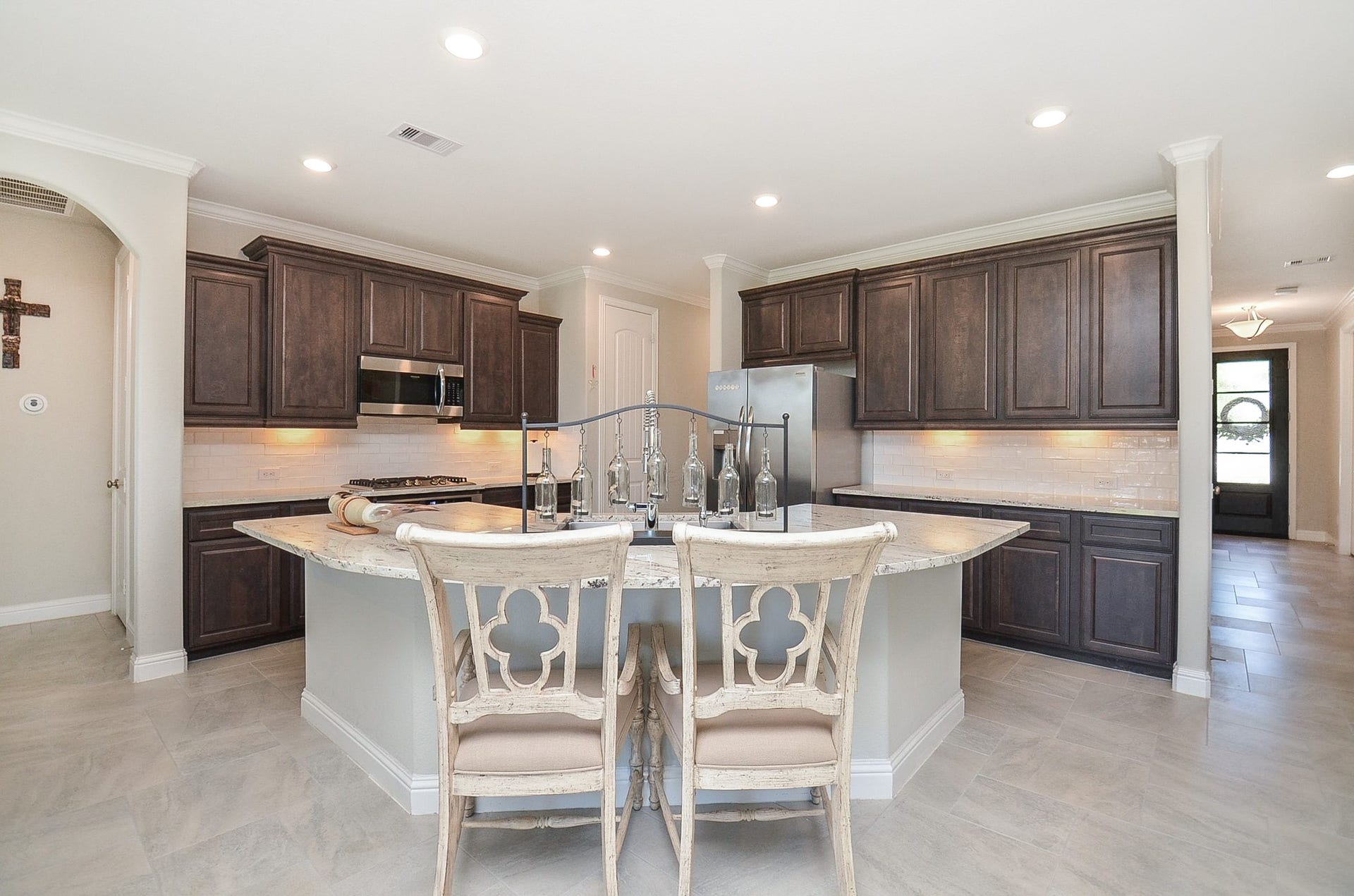 1707 Tonkawa Trail, Katy, TX 77493 1707 Tonkawa Trail, Katy, TX 77493